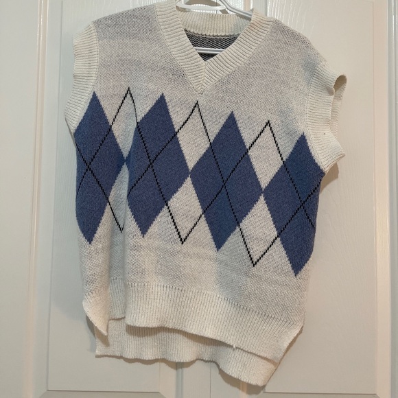 Argyle pattern sweater vest - Picture 1 of 2